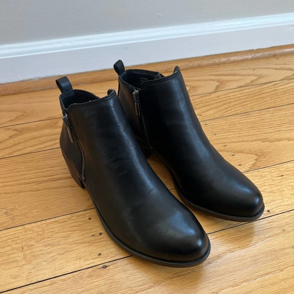 Lucky Brand Women’s Basel Bootie Ankle Boot Black Leather 7 - Picture 2 of 10